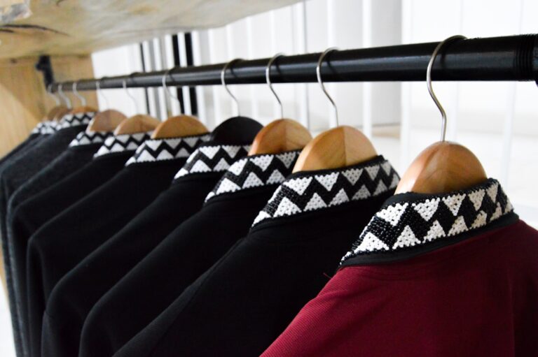 Photo collar types